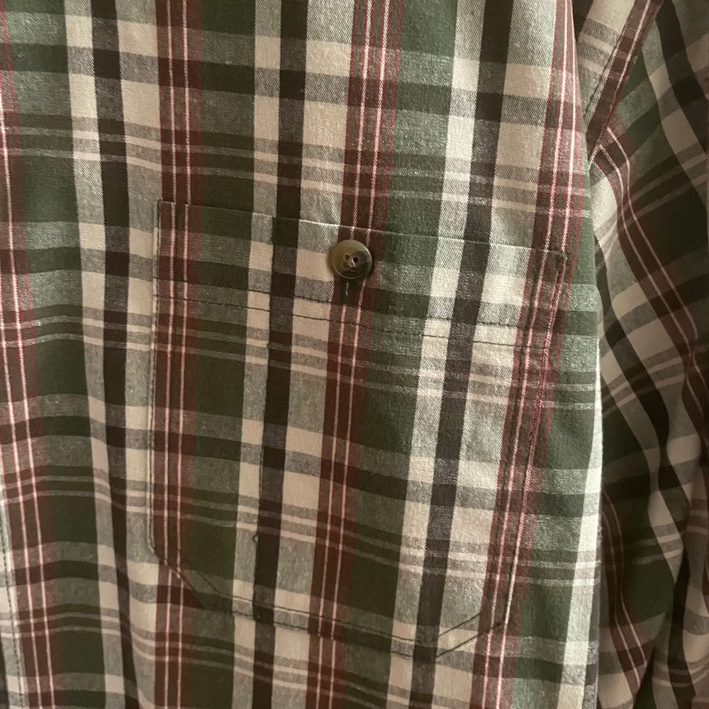 C.E. Schmidt Workwear Men's Casual Plaid Shirt Green and White XL - Picture 3 of 5